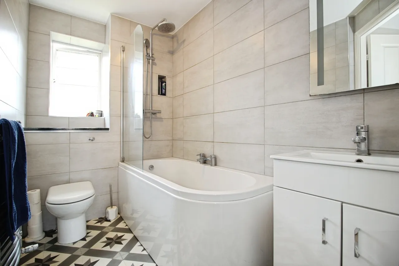 Mill Chase Road, WAKEFIELD, West Yorkshire, WF2, photo 12