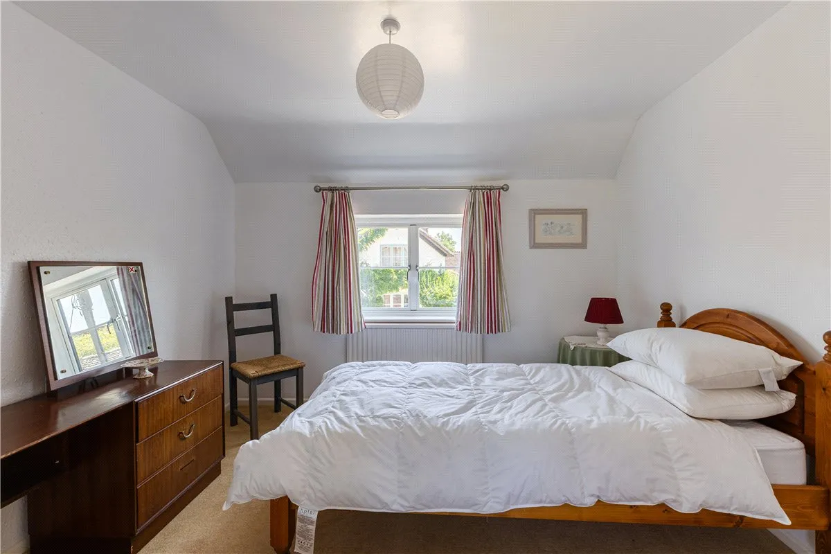 Mill Lane, Ramsbury, SN8, photo 16