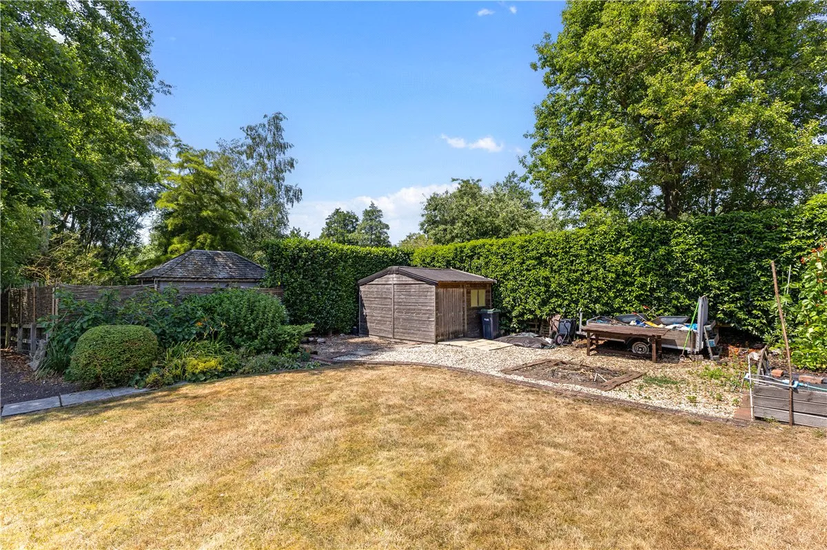 Mill Lane, Ramsbury, SN8, photo 24