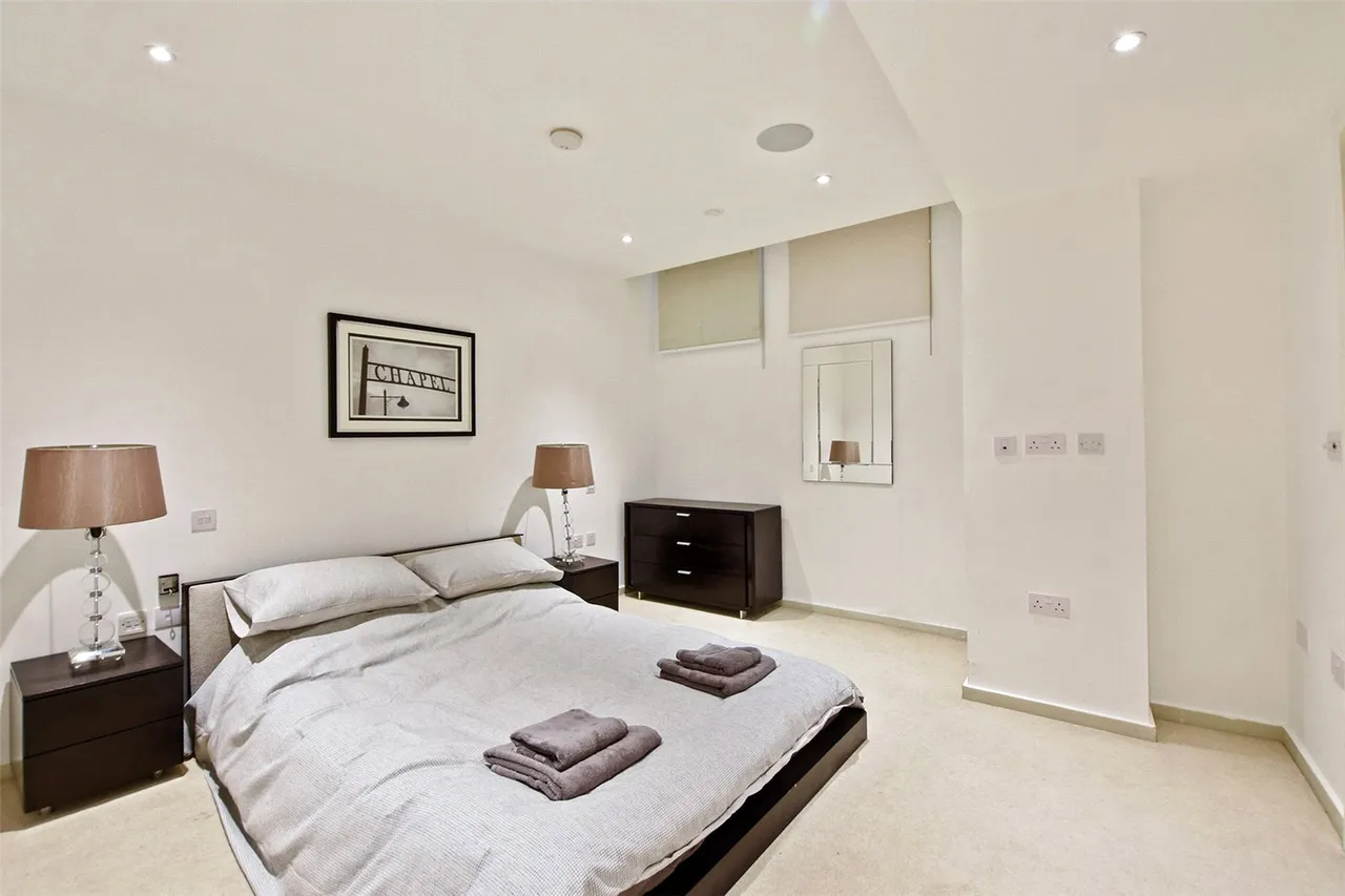 Lovat Lane, City Of London, EC3R, photo 5