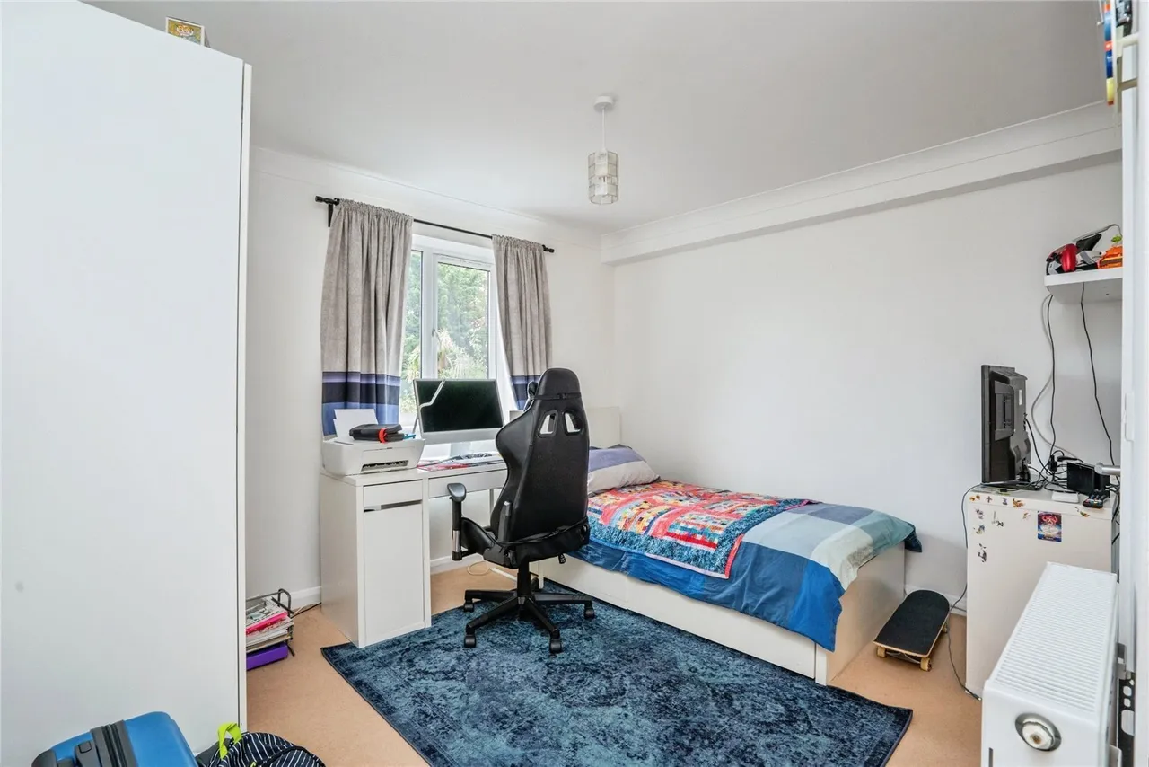 Station Road, Netley Abbey, SO31, photo 7