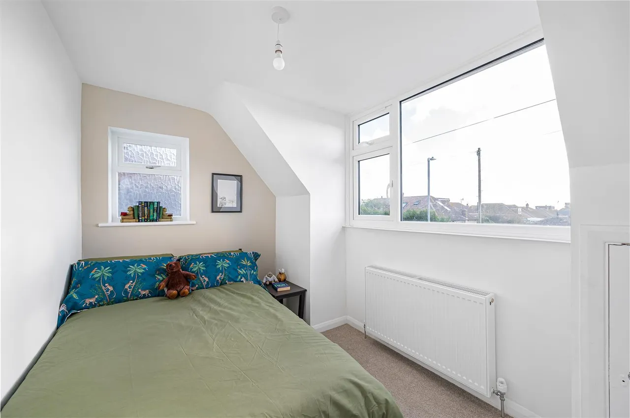 Arundel Road, Peacehaven, photo 29