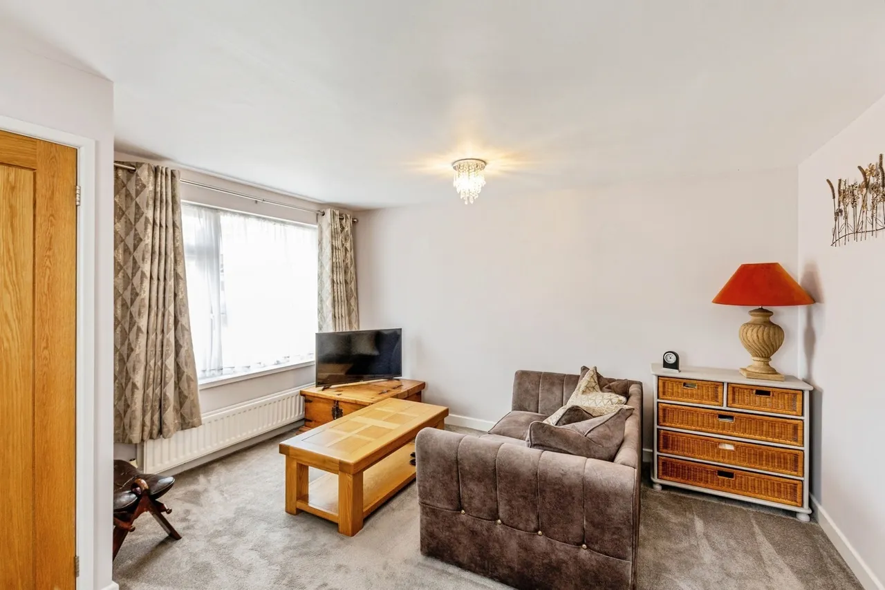 Canterbury Close, Weston-super-Mare, BS22, photo 2