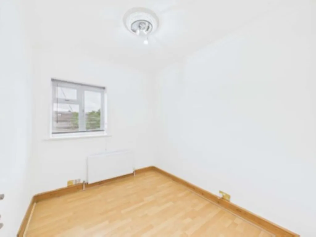 Broadmark Road, Slough, photo 12