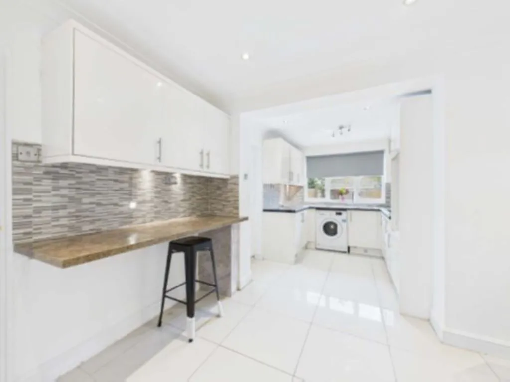 Broadmark Road, Slough, photo 7