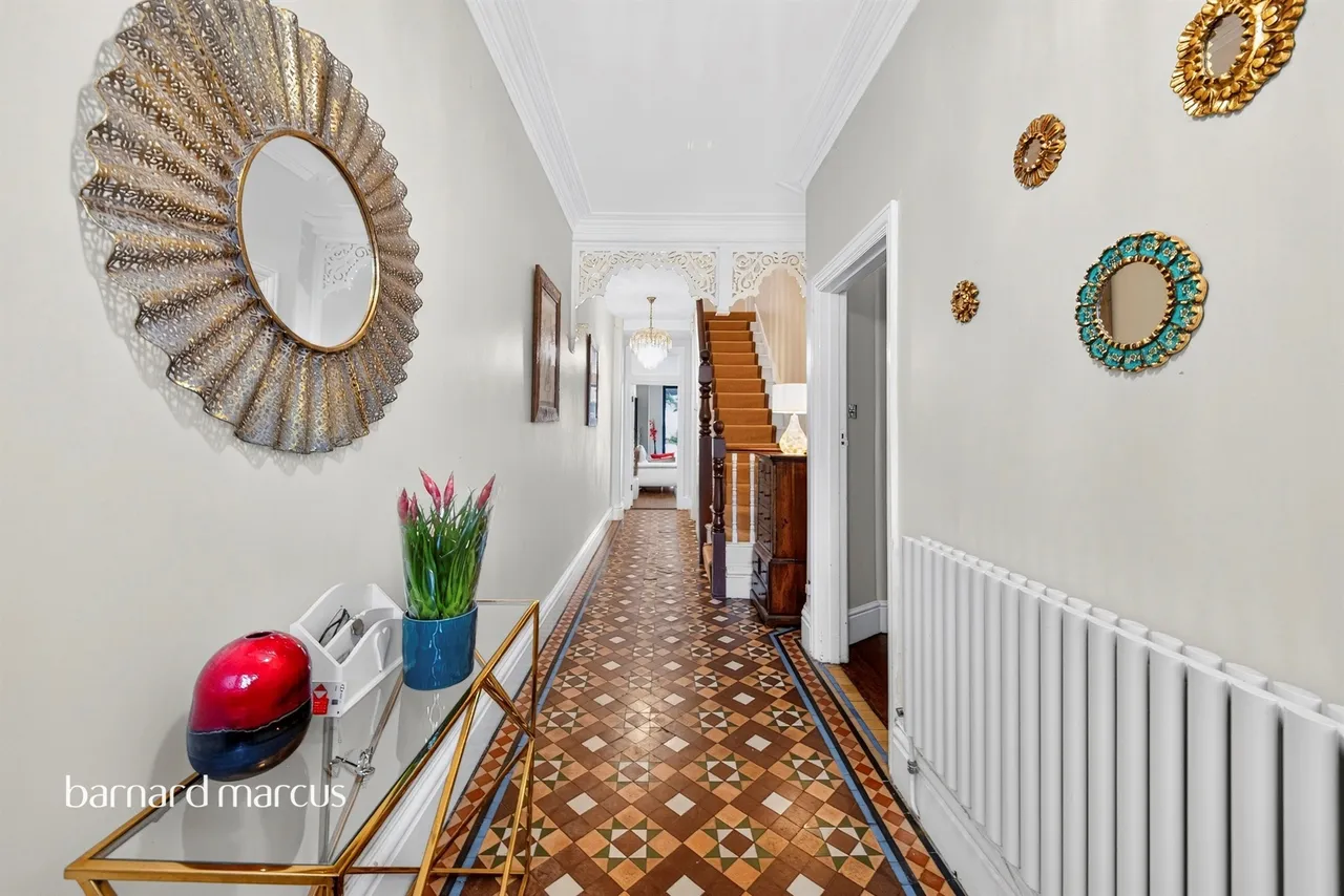 Ashurst Road, London, N12, photo 9