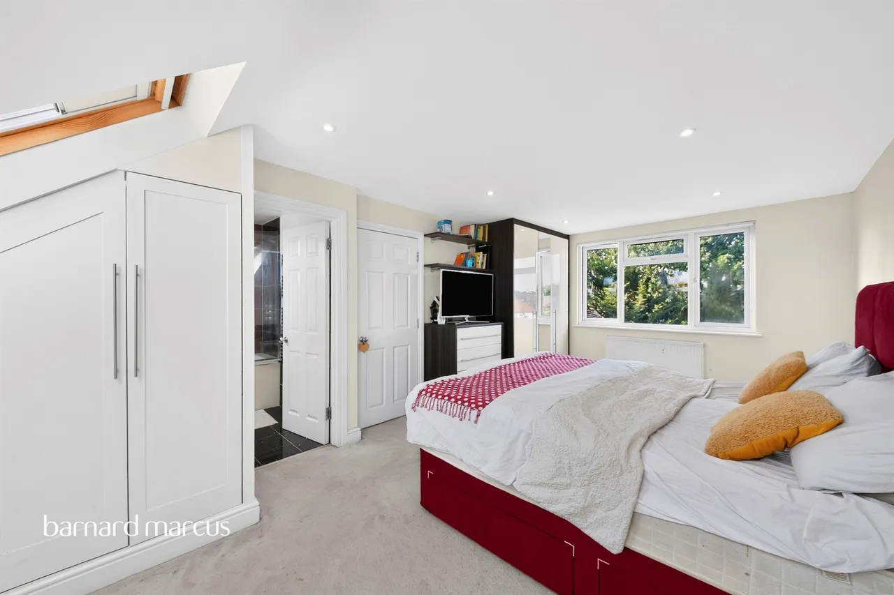 Ashurst Road, London, N12, photo 5