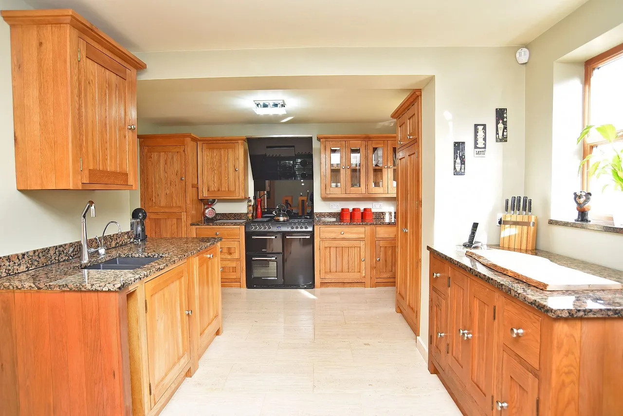 Highburn Otley Road, Killinghall, HG3, photo 3
