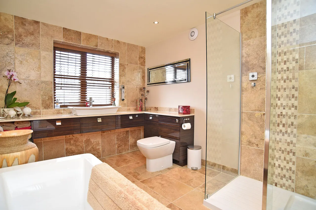 Highburn Otley Road, Killinghall, HG3, photo 7