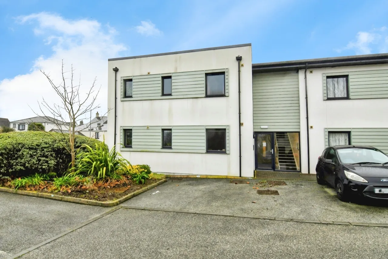 Sandy Hill, St. Austell, PL25, photo 2