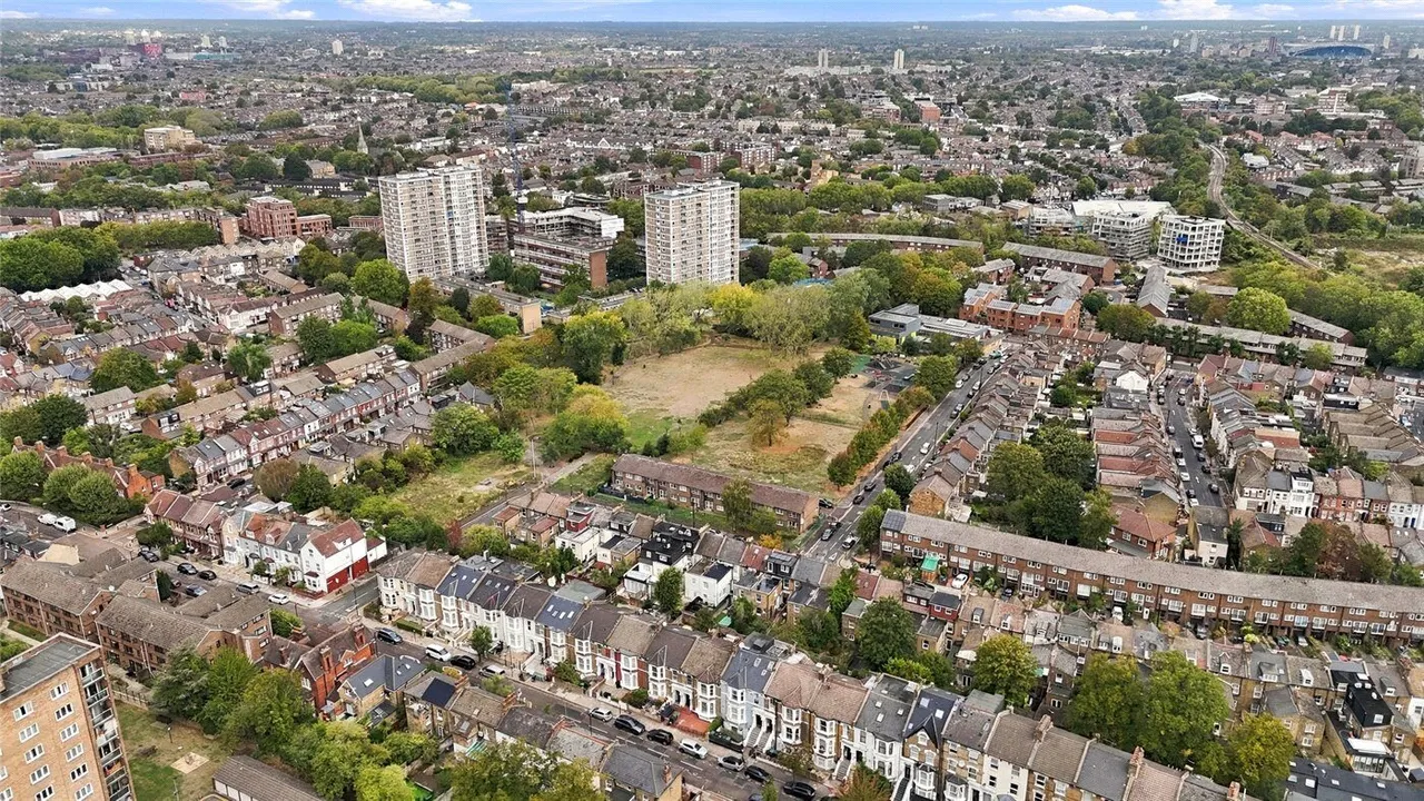 Vartry Road, London, N15, photo 8
