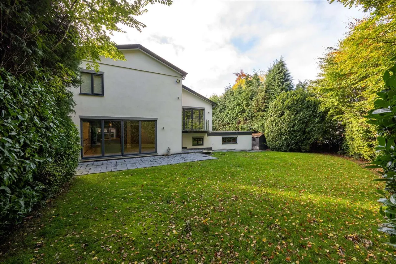 Fletsand Road, Wilmslow, Cheshire, SK9 2AD, photo 3