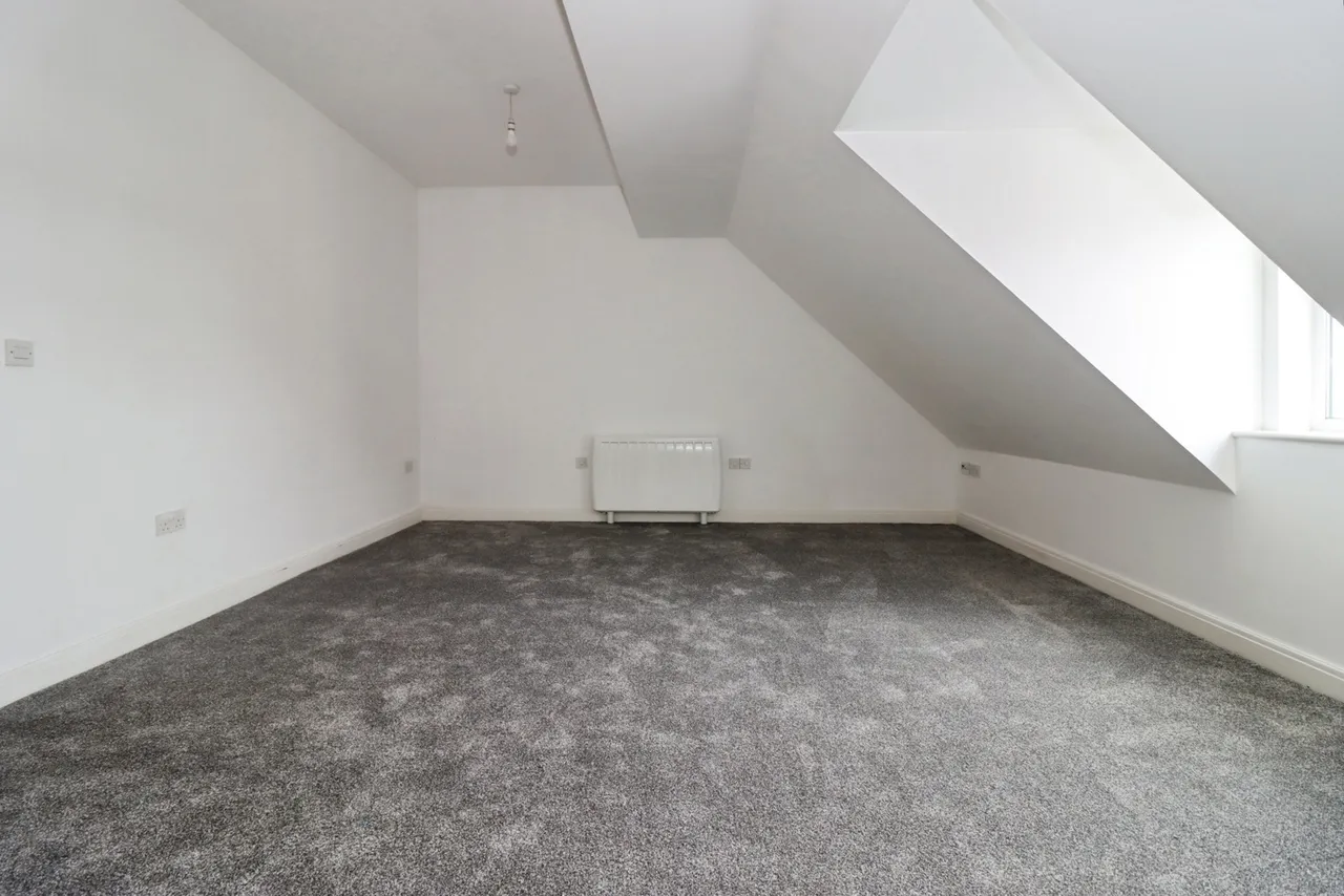 Dragonfly Close, Kingswood, Bristol, BS15, photo 11