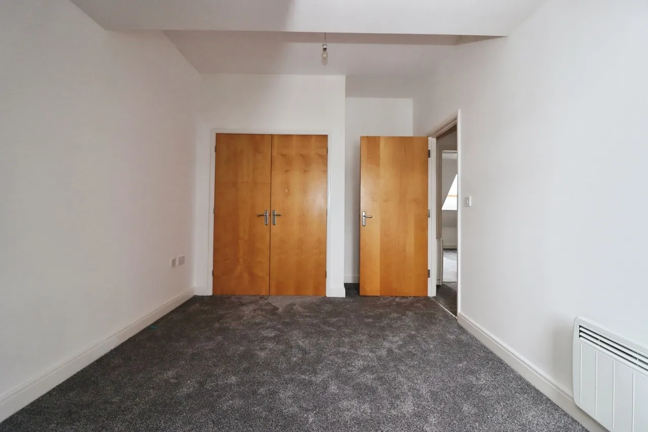 Dragonfly Close, Kingswood, Bristol, BS15, photo 6