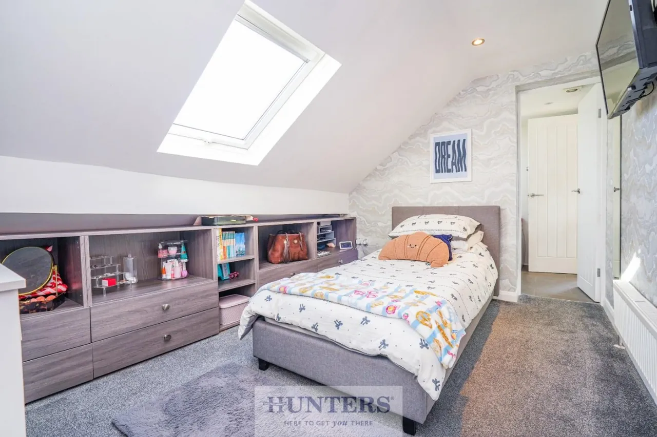 Park Avenue, Allerton Bywater, WF10, photo 17