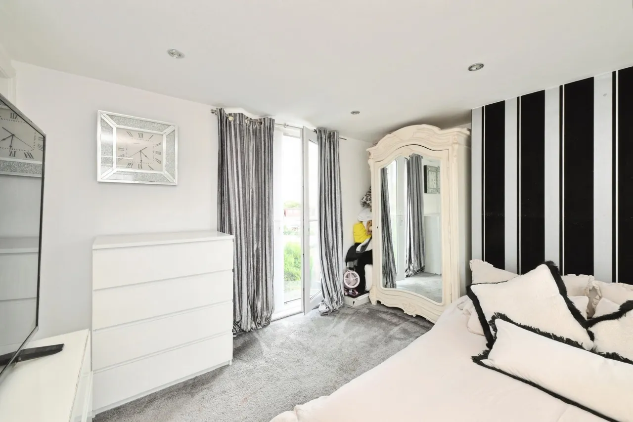 Varney Close, Waltham Cross, EN7, photo 31