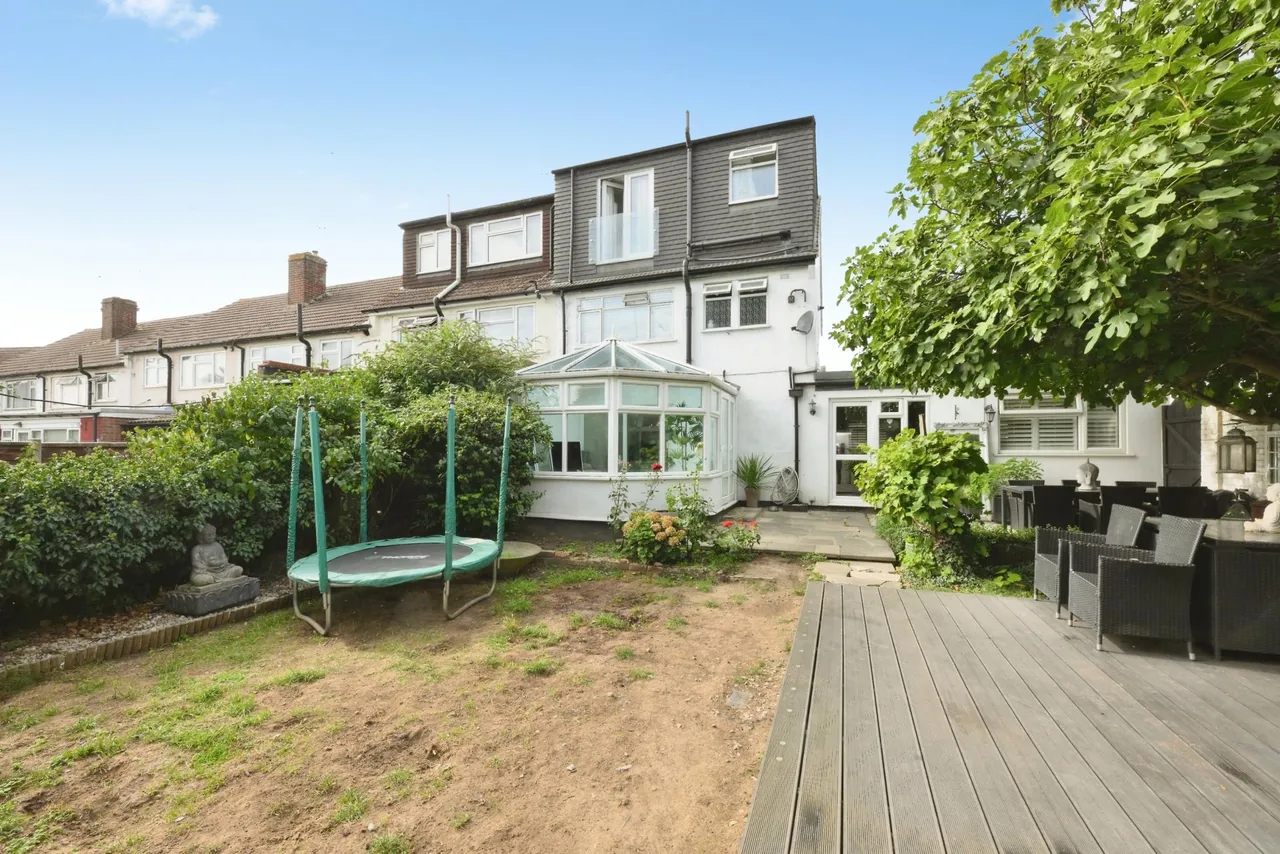 Varney Close, Waltham Cross, EN7, photo 2