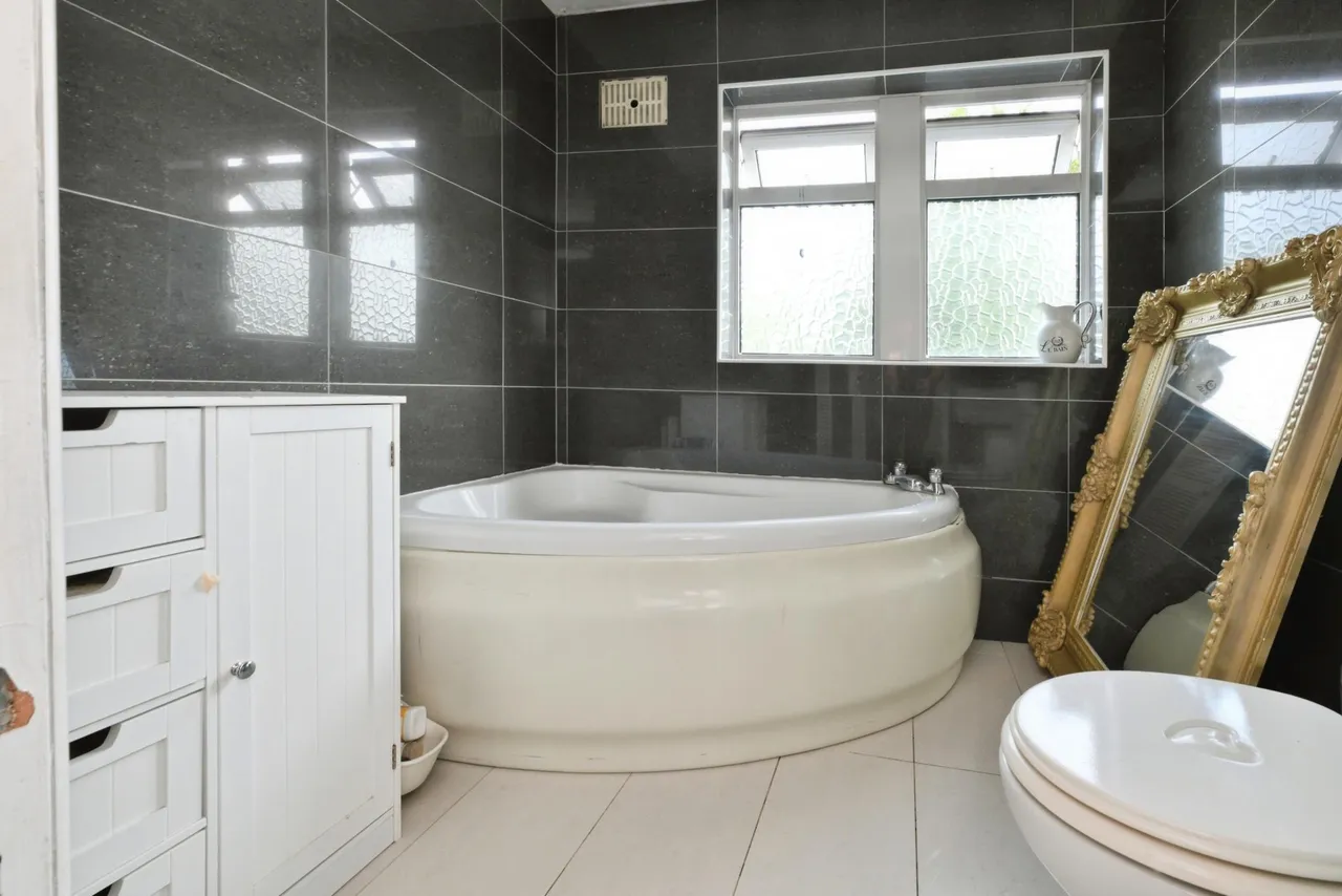 Varney Close, Waltham Cross, EN7, photo 27