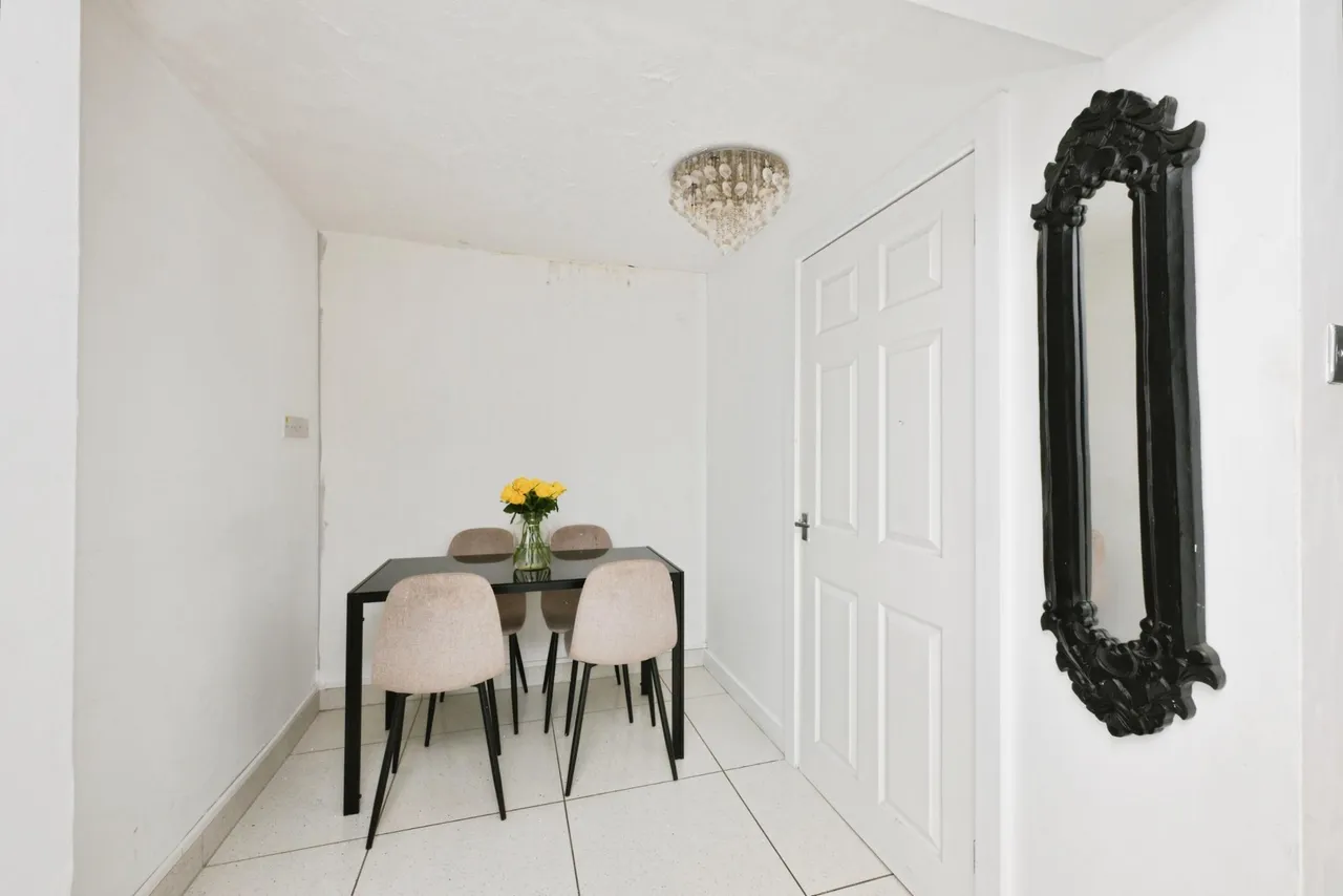 Varney Close, Waltham Cross, EN7, photo 12