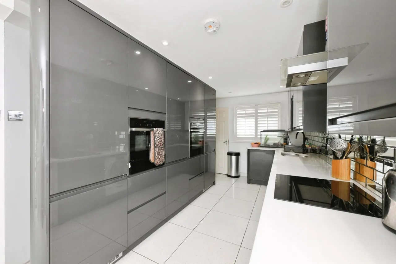 Varney Close, Waltham Cross, EN7, photo 13