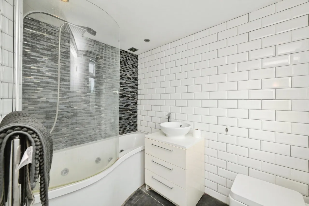 Varney Close, Waltham Cross, EN7, photo 33