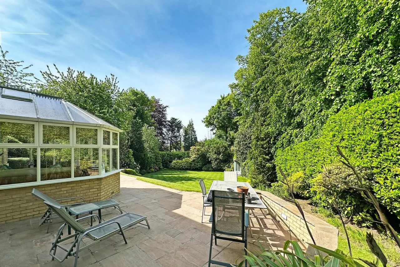 Consort Place, Bowdon, WA14, photo 42