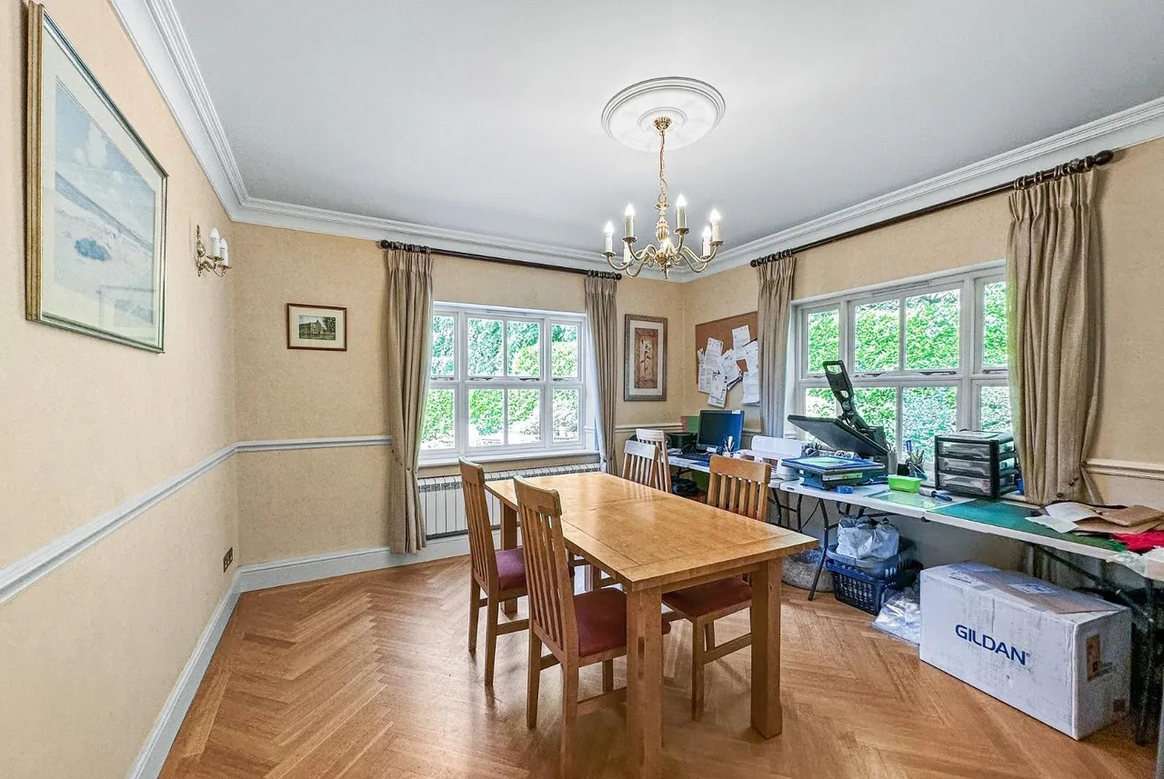 Consort Place, Bowdon, WA14, photo 19