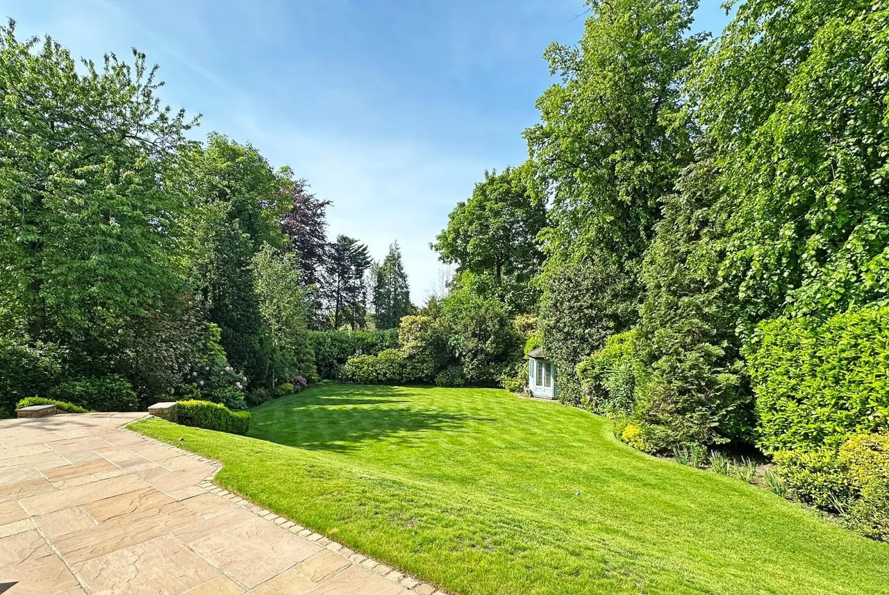 Consort Place, Bowdon, WA14, photo 41