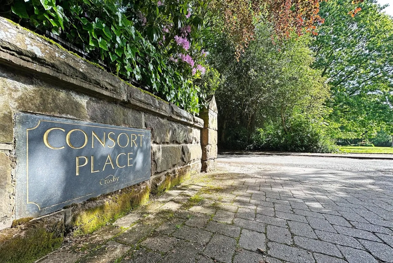 Consort Place, Bowdon, WA14, photo 54
