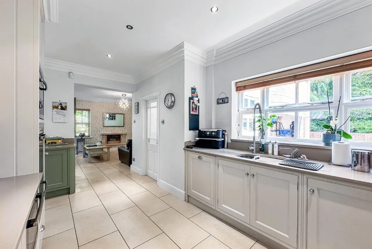 Consort Place, Bowdon, WA14, photo 27