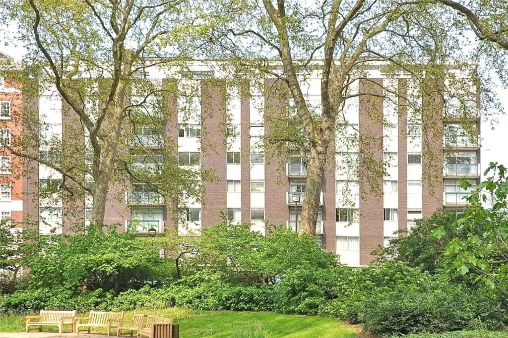 Portman Square, Marylebone, W1H, photo 4