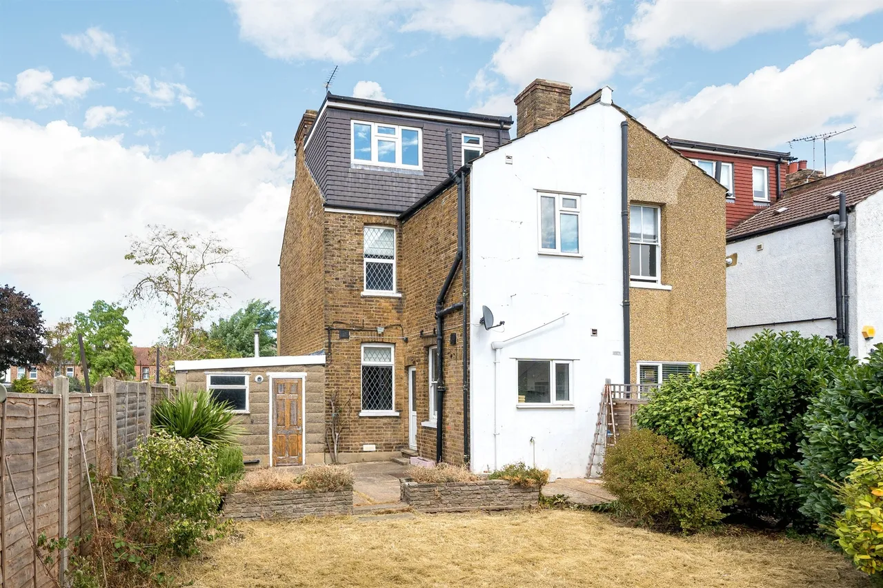 Bell Road, Enfield, EN1, photo 15