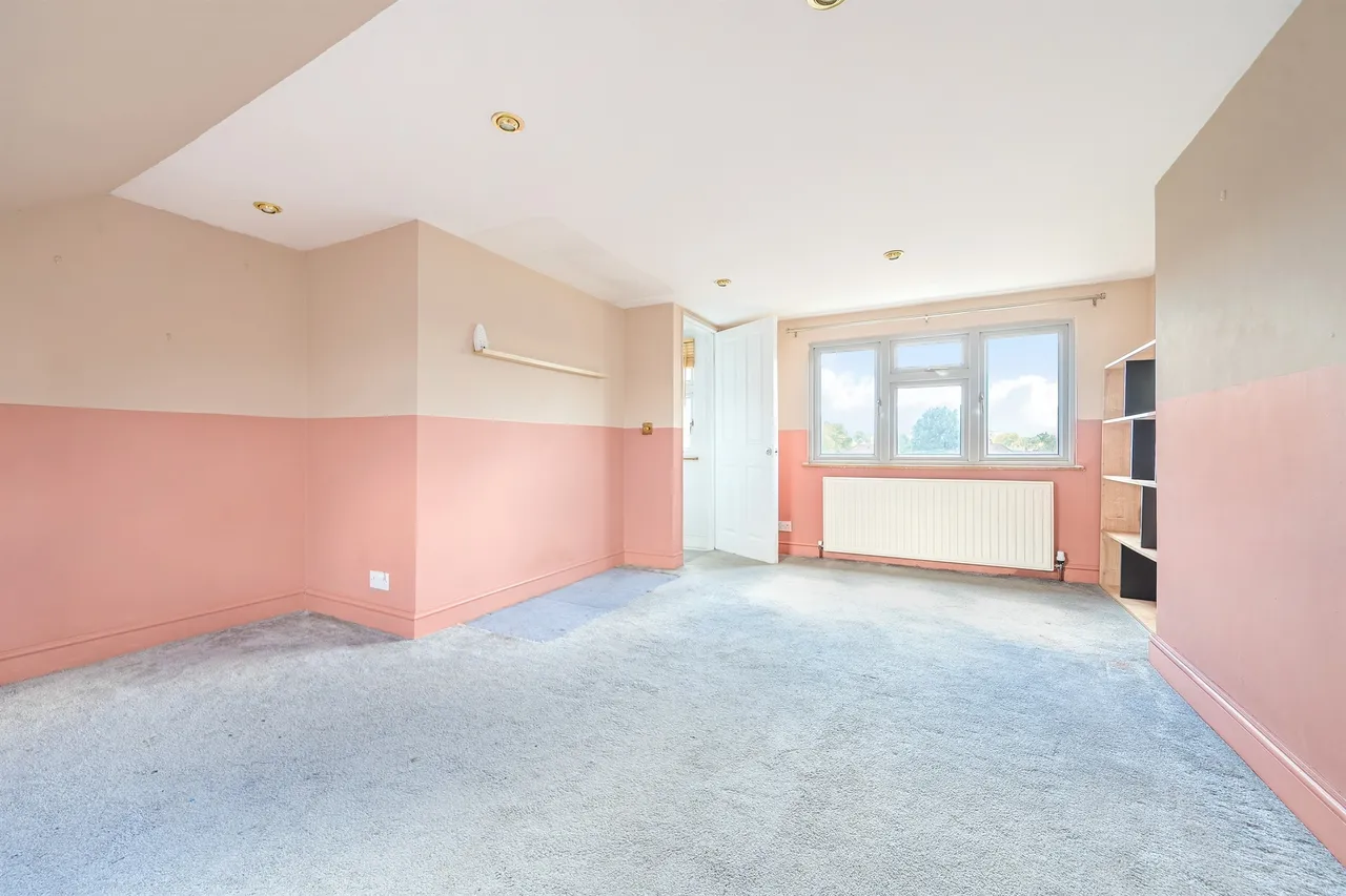 Bell Road, Enfield, EN1, photo 13