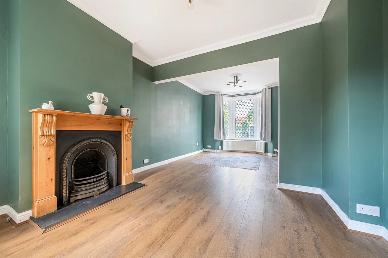 Bell Road, Enfield, EN1, photo 3