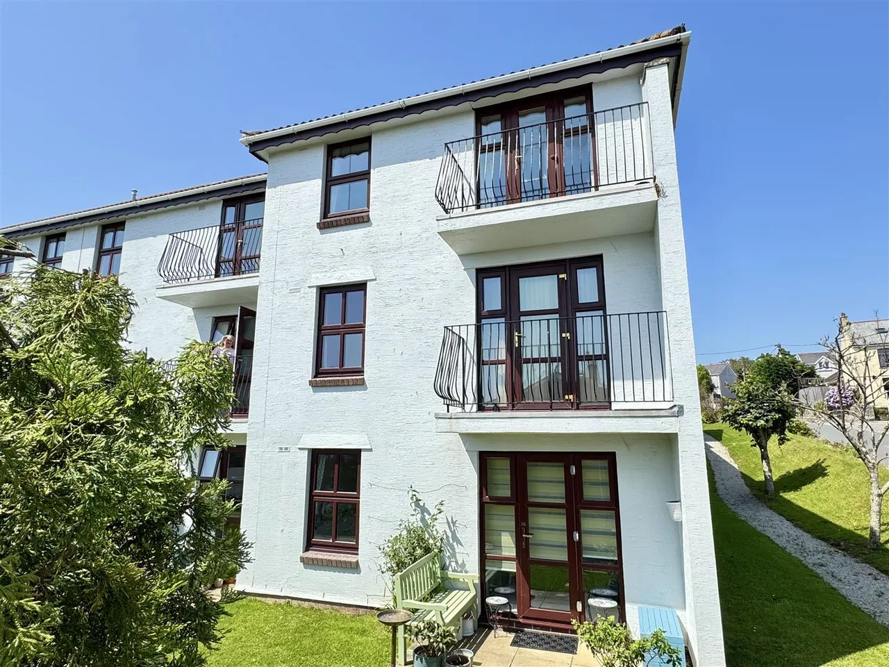 Chisholme Close, St. Austell, photo 7