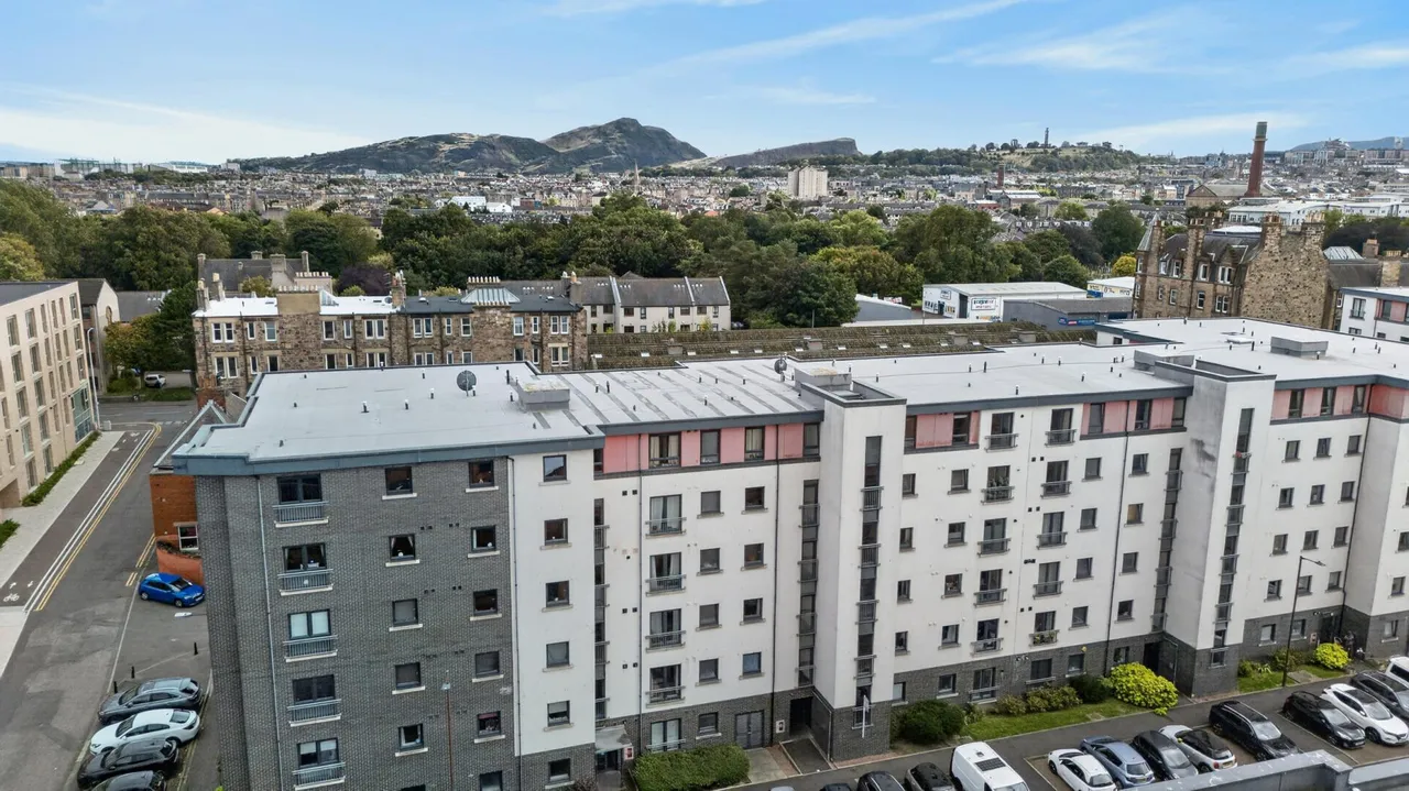 2 bed flat for sale, Tinto Place, Edinburgh, EH6