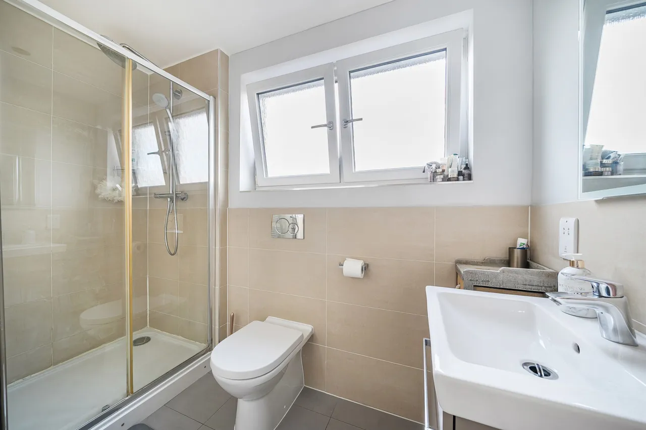 Swannells Walk, Chorleywood, WD3, photo 8