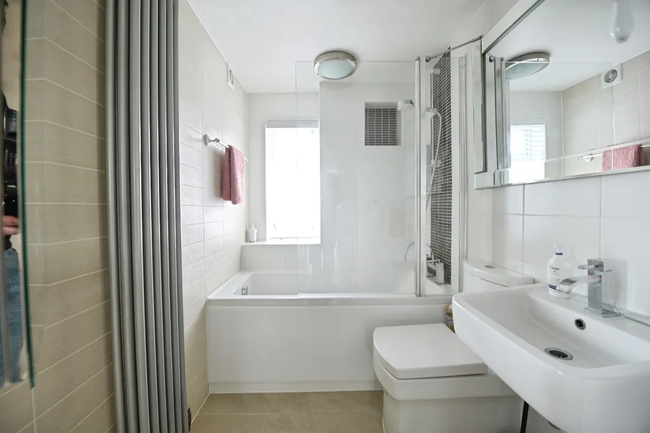 Clyde Way, Romford, RM1, photo 8