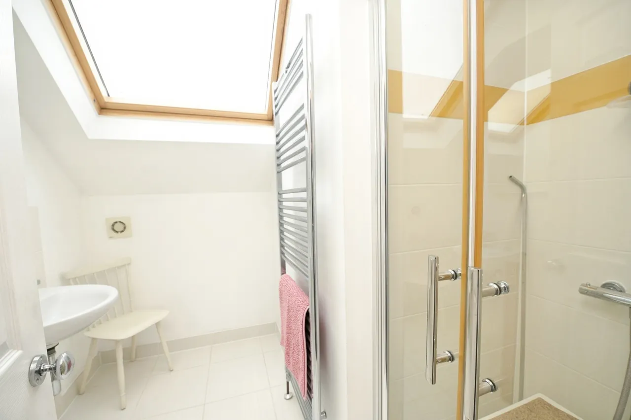 Clyde Way, Romford, RM1, photo 11