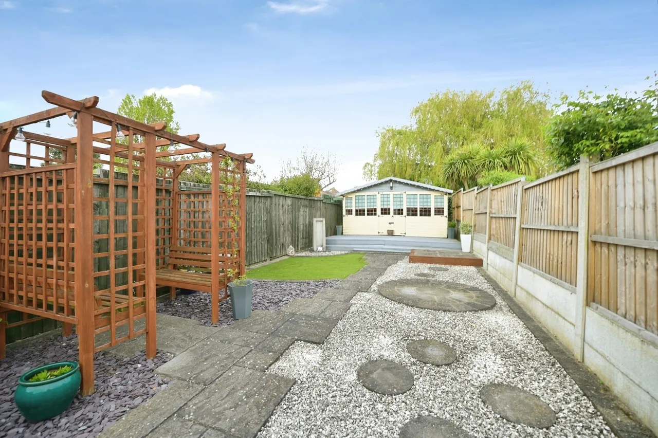 Clyde Way, Romford, RM1, photo 14