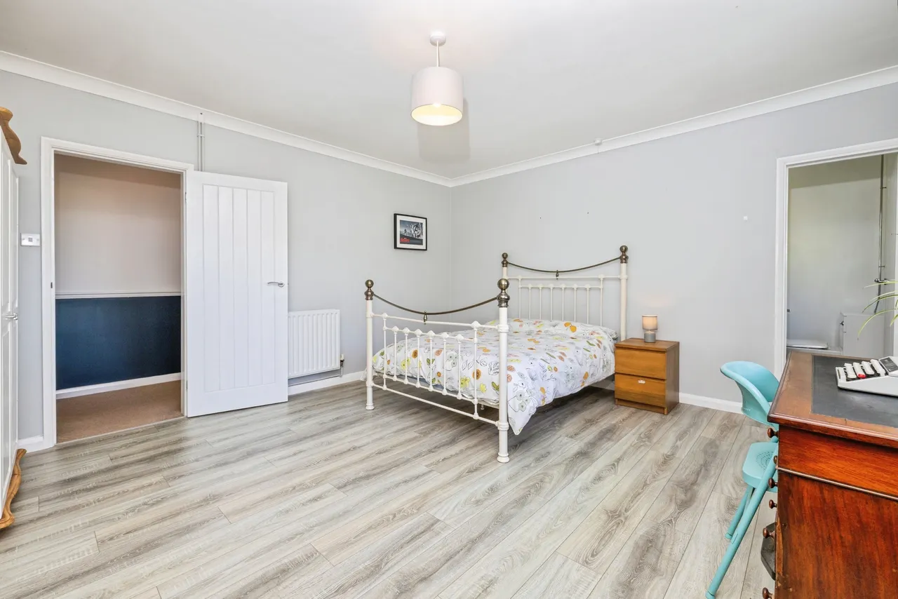 Eagle Road, Spalford, Newark, photo 9