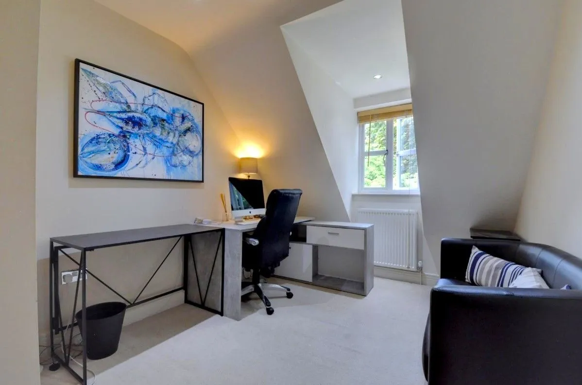 Riverside, Maidenhead, Berkshire, photo 9
