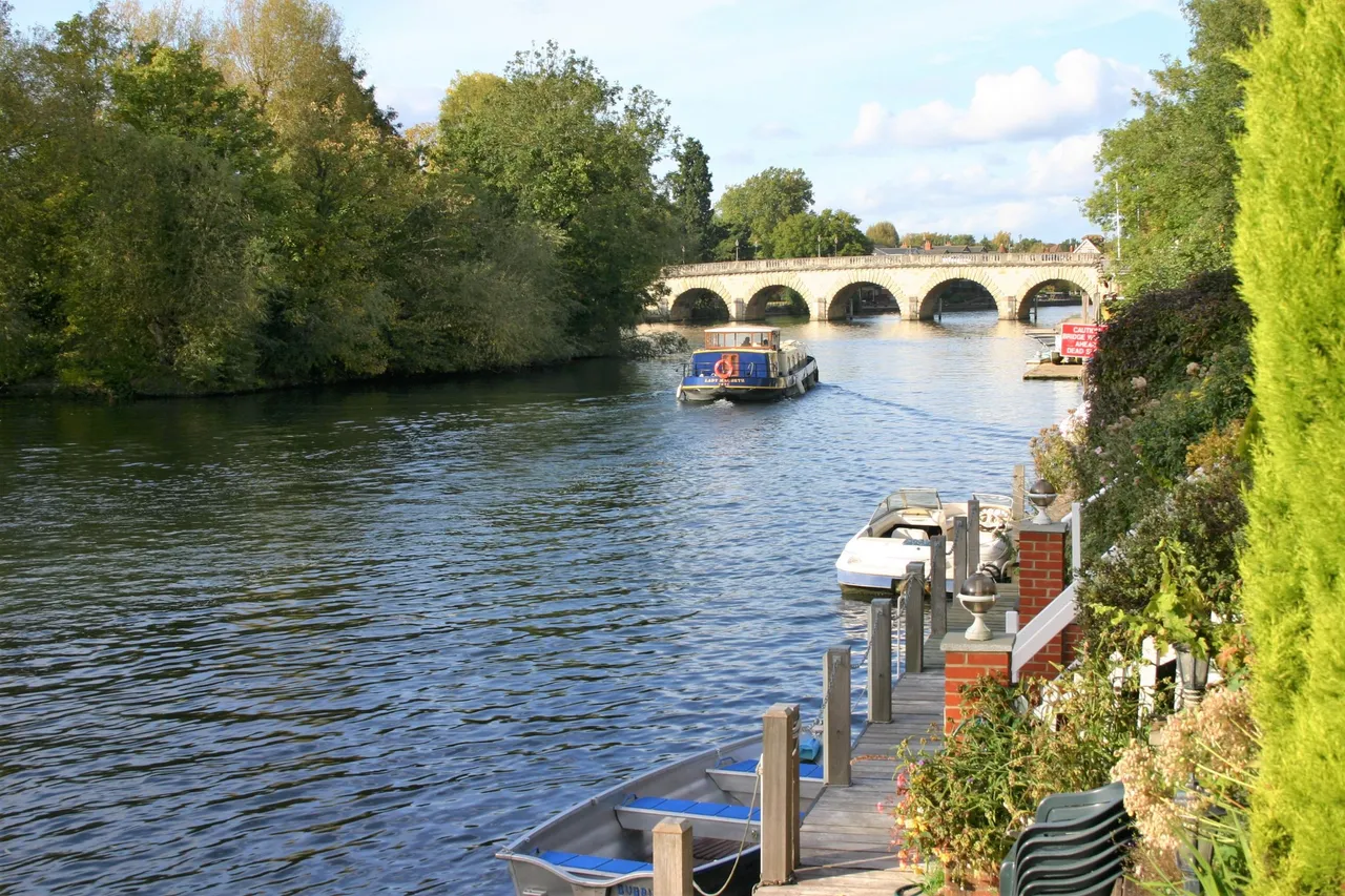 Riverside, Maidenhead, Berkshire, photo 13