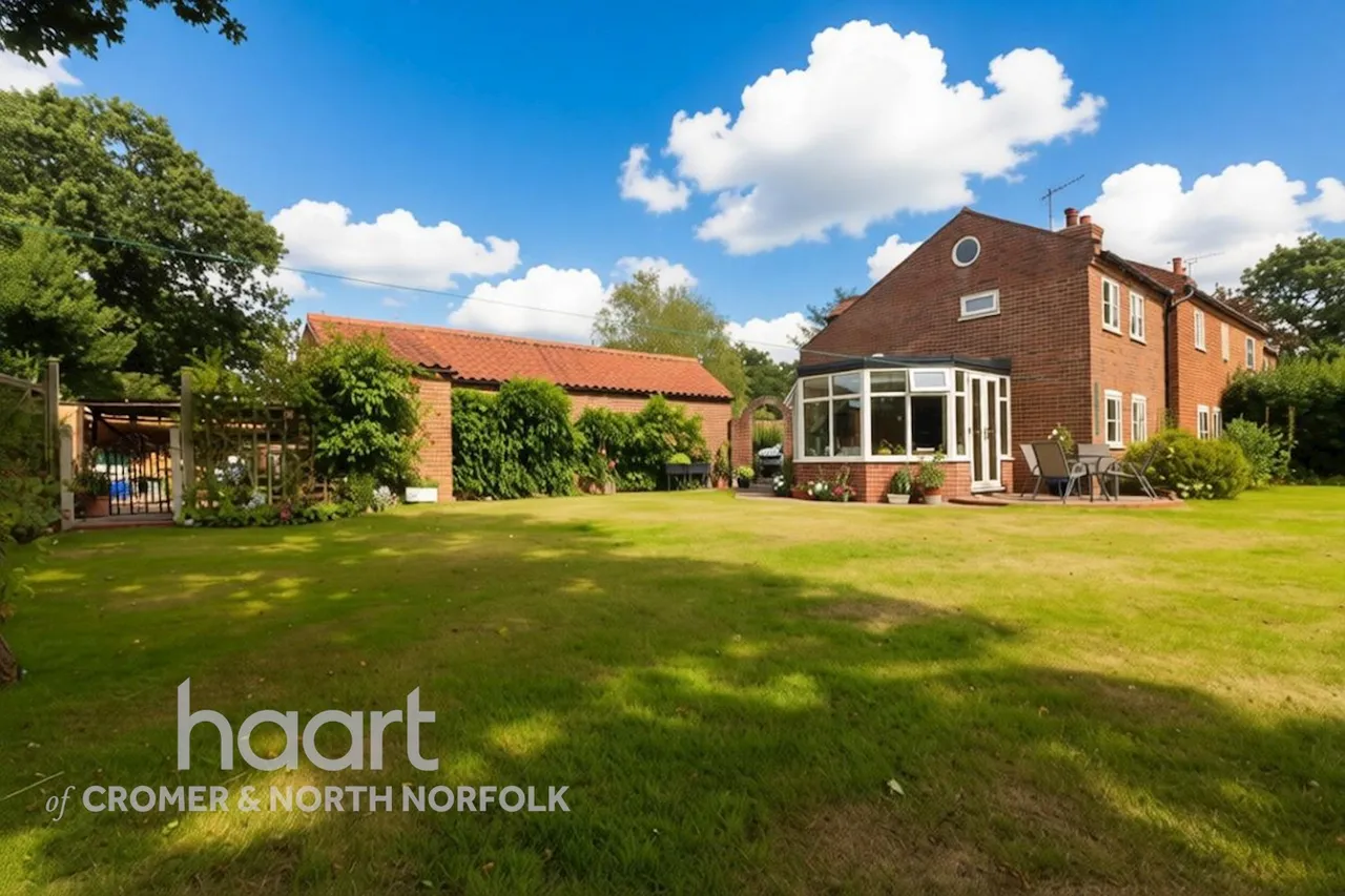 Southrepps Road, North Walsham, NR28, photo 19