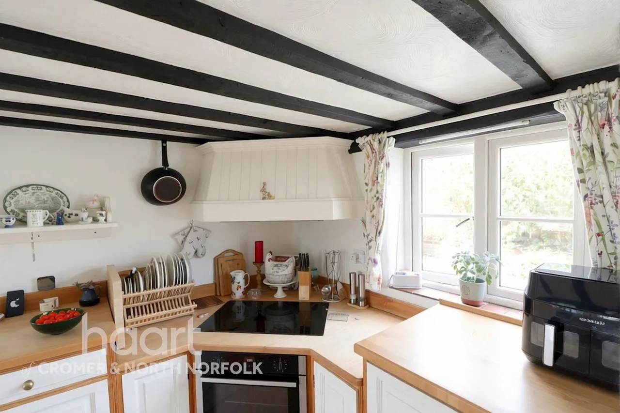 Southrepps Road, North Walsham, NR28, photo 18