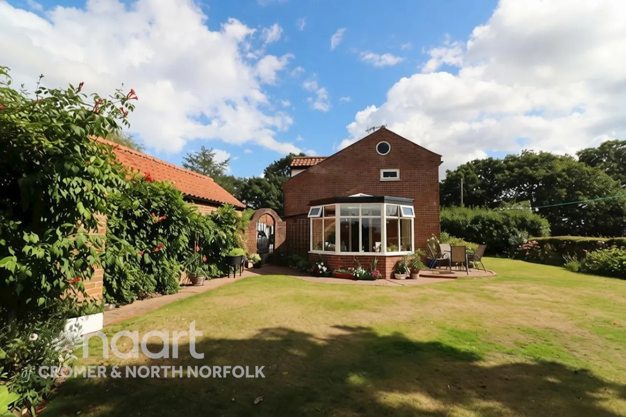 Southrepps Road, North Walsham, NR28, photo 43