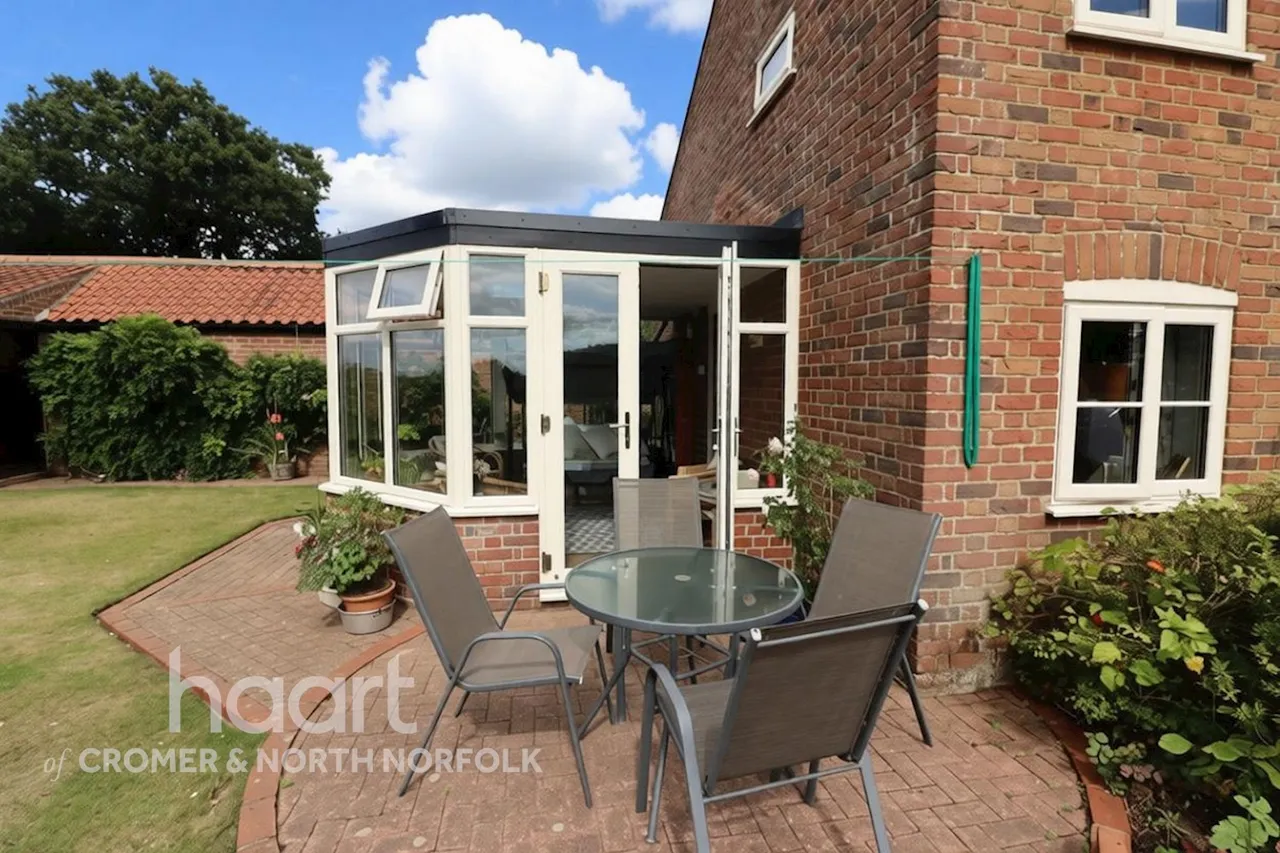 Southrepps Road, North Walsham, NR28, photo 13
