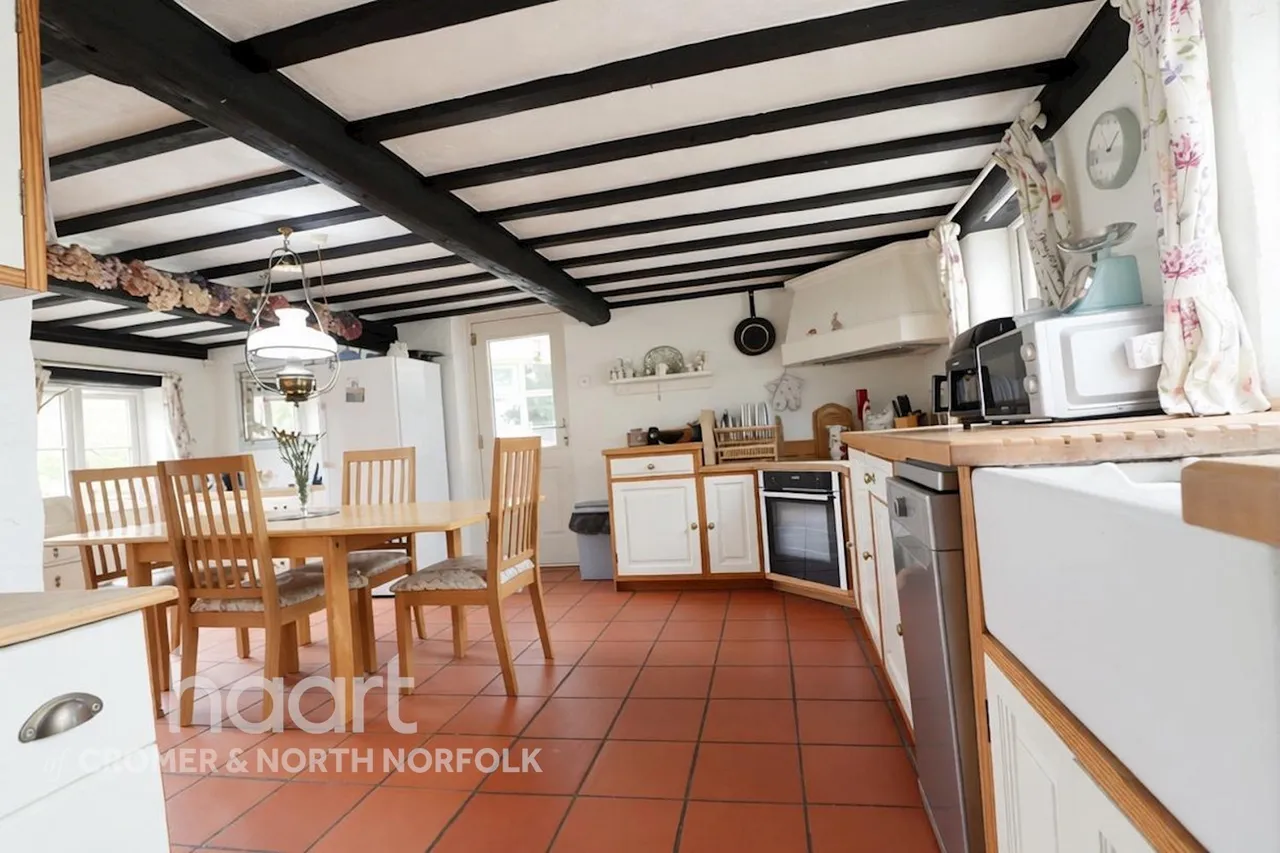 Southrepps Road, North Walsham, NR28, photo 32