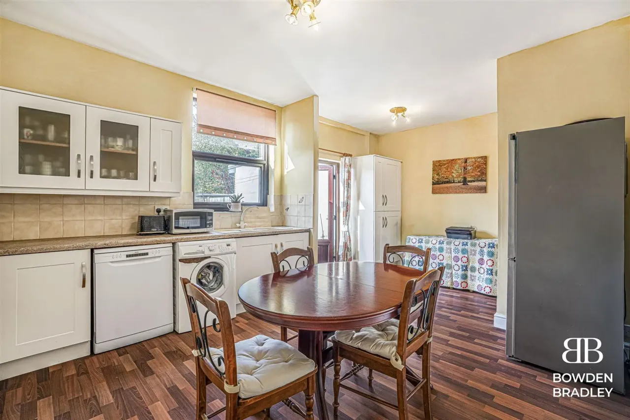 Beddington Road, Ilford, IG3, photo 5