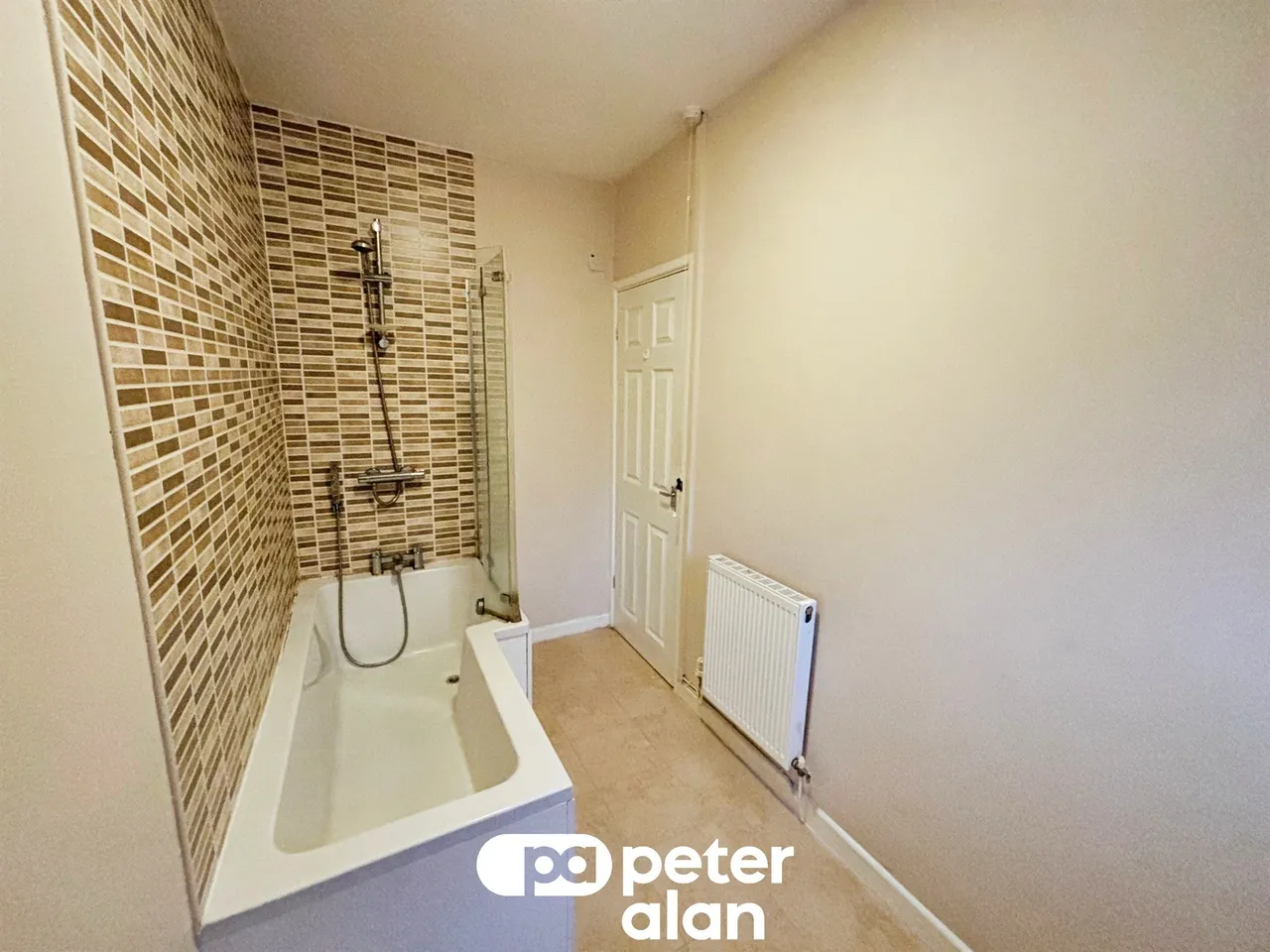 Abernant Road, Blackwood, NP12, photo 17